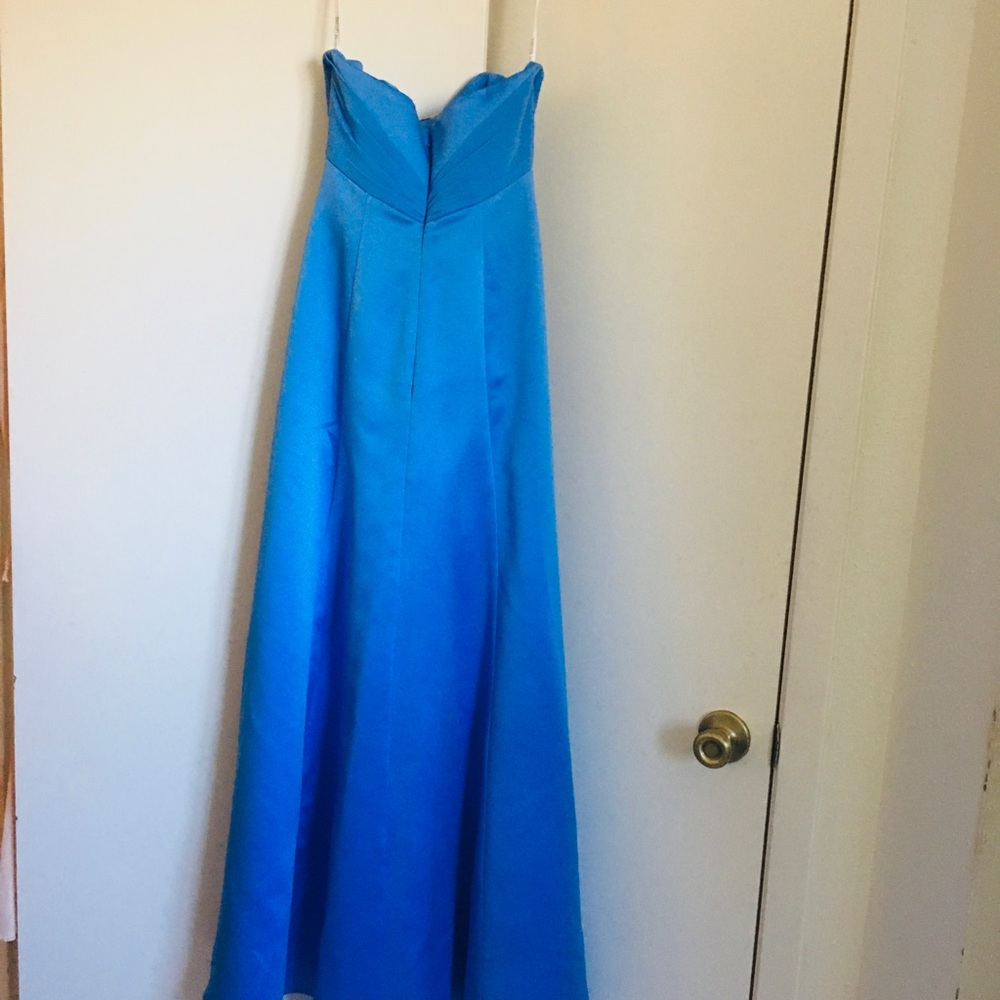 DAVID’s BRIDAL evening gown